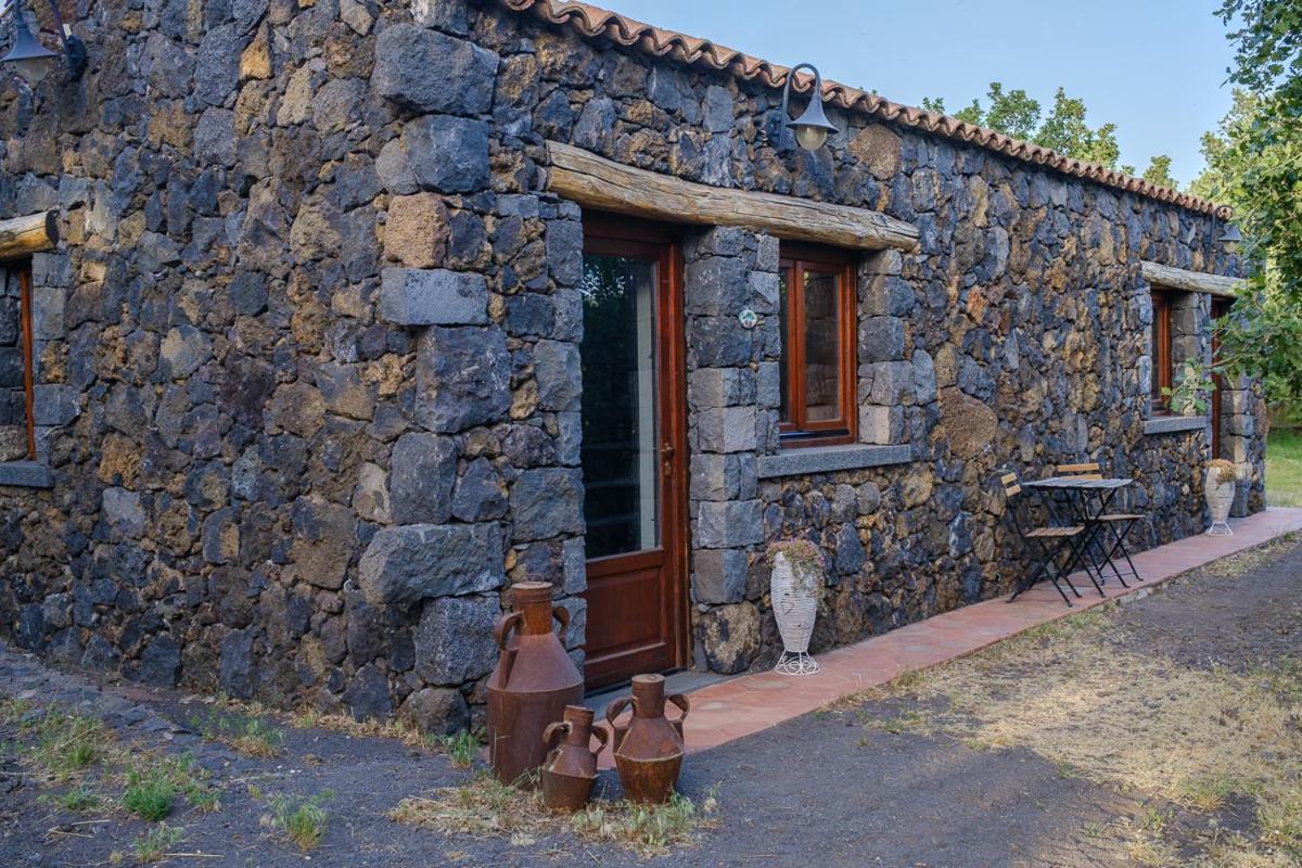Il Giardino Di Efesto Villa Biancavilla Eksteriør bilde