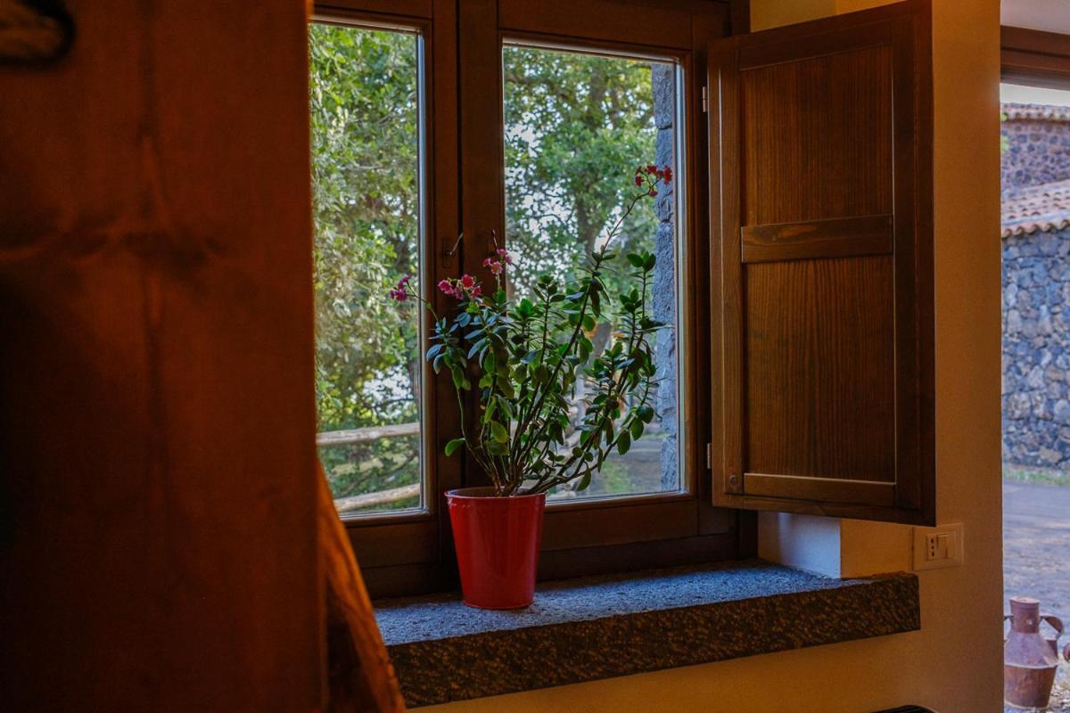 Il Giardino Di Efesto Villa Biancavilla Eksteriør bilde