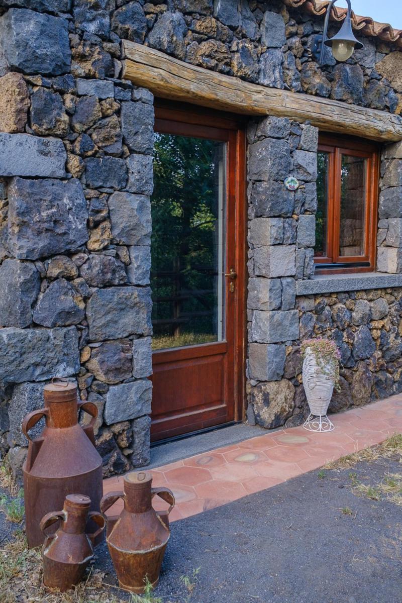 Il Giardino Di Efesto Villa Biancavilla Eksteriør bilde